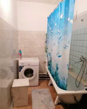 Продается двухкомнатная благоустроенная квартира 55 кв.м.
