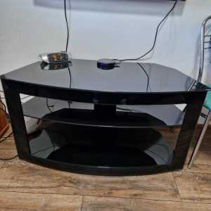Тумба под телевизор стекло