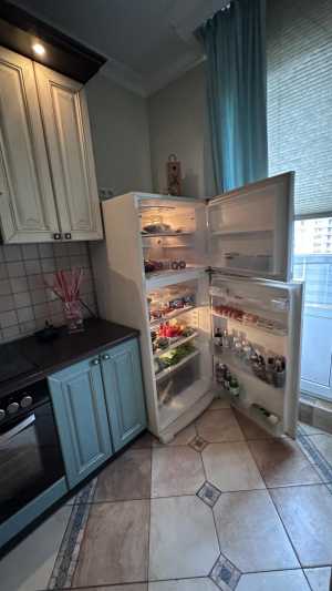 Кухонный гарнитур угловой с техникой бу