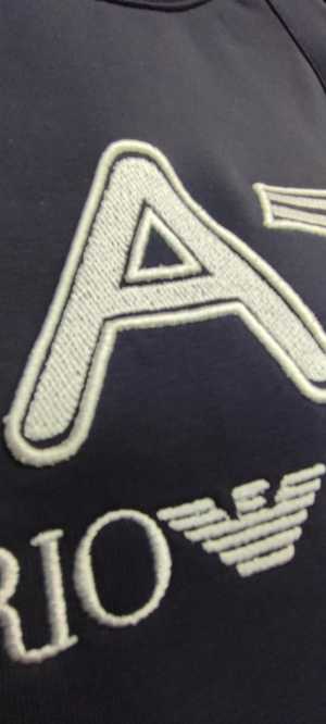  Armani