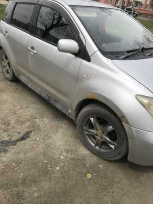 Toyota Ist, 2002