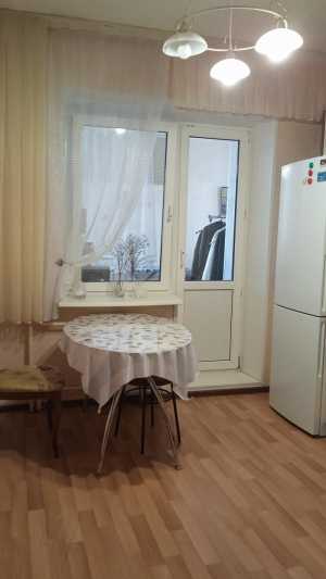 Комната в 2-к 72 м2, 6/9 эт.