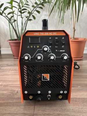 Аппарат аргонодуговой сварки UNO TIG 200 AC/DC