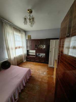 3-к квартира, общая 67 м2, 1/2 эт. Луганск, городок завода ОР