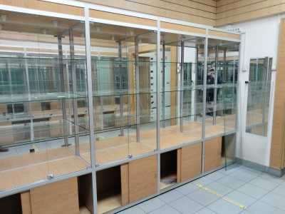 Торговое оборудование стеллажи витрины бу