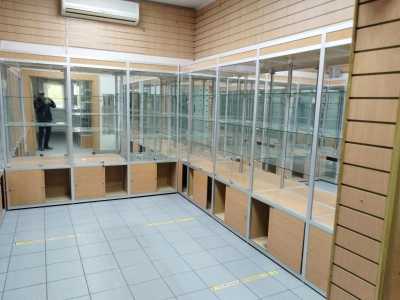 Торговое оборудование стеллажи витрины бу