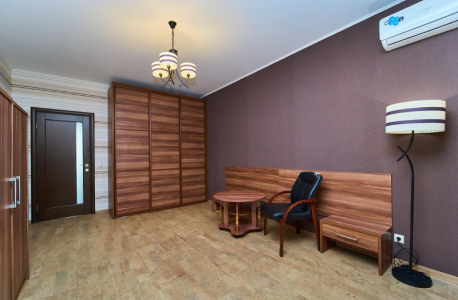 2-к квартира, 75 м2, 17/24 эт.