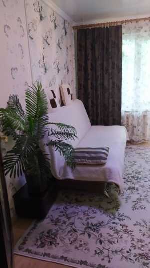 2-к квартира, 44 м2, 1/3 эт.
