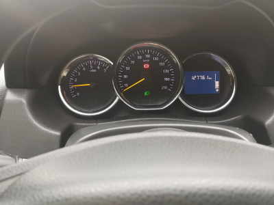 Renault Duster, 2015