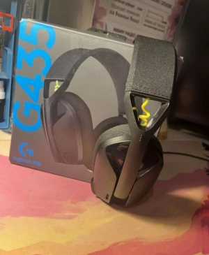 Наушники Logitech G435