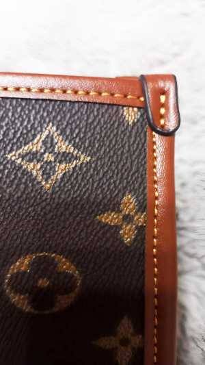 Сумка-тоут от Louis Vuitton (кожа)