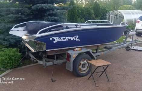 НОВАЯ алюминиевая моторная лодка БриZ 390.