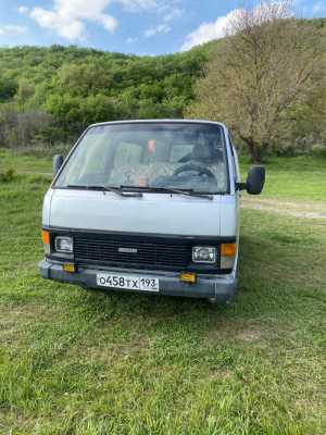 Toyota Hiace, 1989