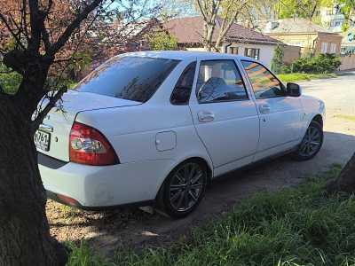 ��� Priora, 2170