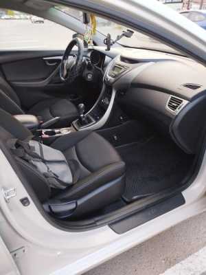 Hyundai Elantra, 2012