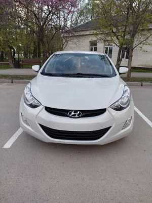 Hyundai Elantra, 2012