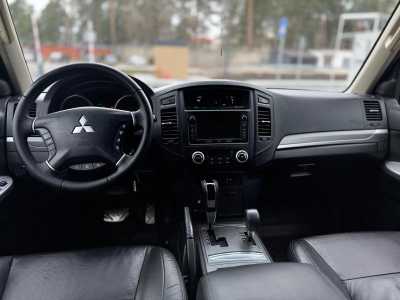 Mitsubishi Pajero, 2013