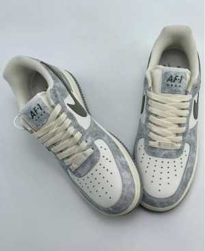 Nike Air Force 1 Low '07 Mist Rock Grey
