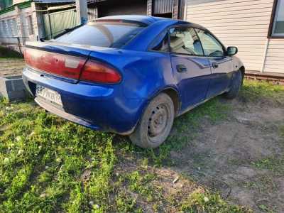 Mazda 323, 1996