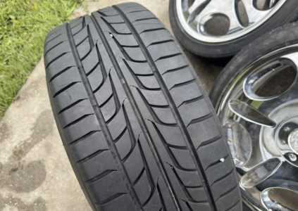 ������ R20 ������������ 8.5/9.5 Lowenhart245/40R20