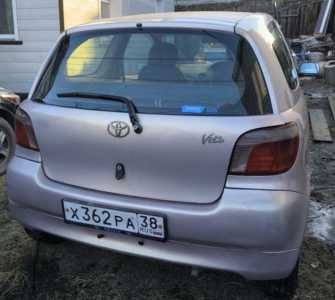 Toyota Vitz, 2000