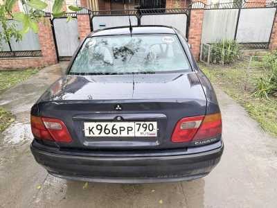 Mitsubishi Carisma, 2001