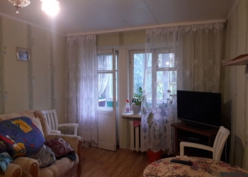 Продается квартира двух комнатная рядом с рынком в центре Партенита