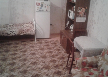 Комната в 5-к 23 м2, 2/6 эт.