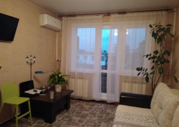 2-к квартира, 42 м2, 5/5 эт.