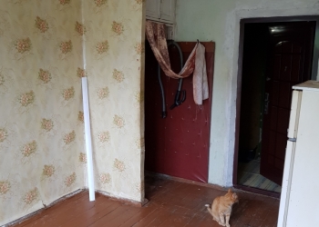 Комната в блоке из четырёх комнат14 м2, 4/4 эт. С балконом.