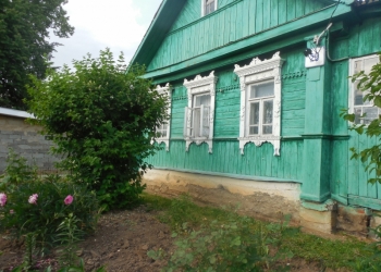 Дом сучастком