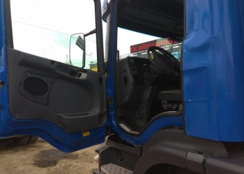 Самосвал Scania