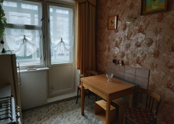 2-к квартира, 50 м2, 3/9 эт.