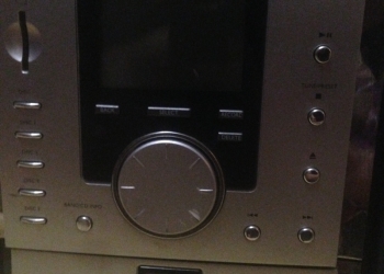 Музыкальный центр