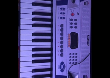 Синтезатор