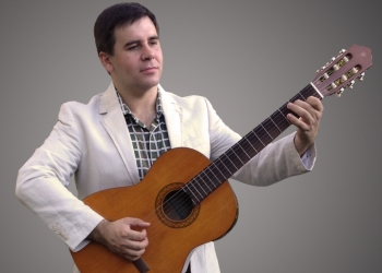 Частные уроки игры на гитаре в Королеве