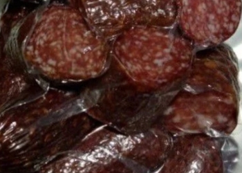 Сырокопченая колбаса