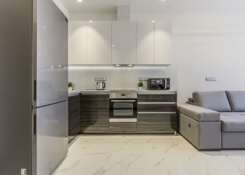 1-к квартира, 40 м2, 9/14 эт.