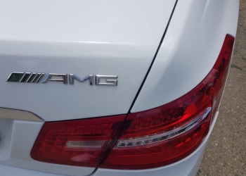 Mercedes E-, 2012