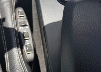 Mercedes E-, 2012