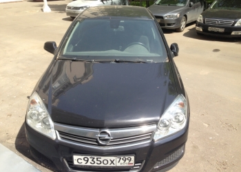 Opel Astra, 2011