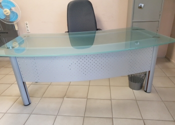 Стол руководителя. Стол для совещаний