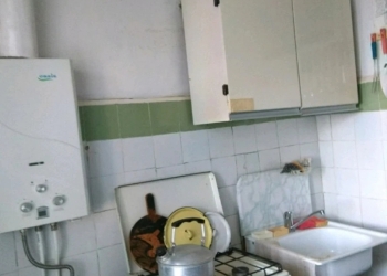3-к квартира, 54 м2, 1/5 эт.