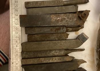 Резцы токарные