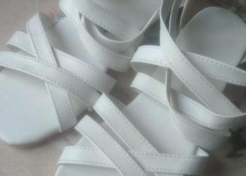 Продаю туфлю новое не одетый 37 размер