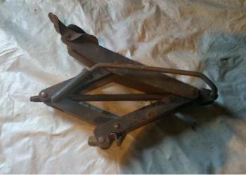 Домкрат для ВАЗ и др.авто