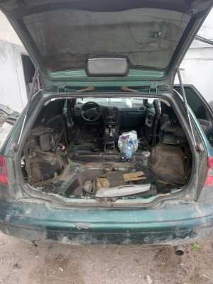 Volvo v40 1997г, 1.7 бензин, 115л автомат