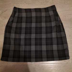 Юбка в клетку