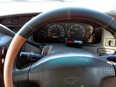 Nissan Elgrand, 1997