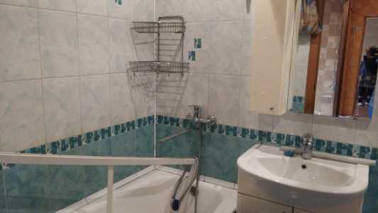 4-к квартира, 65 м2, 5/5 эт.